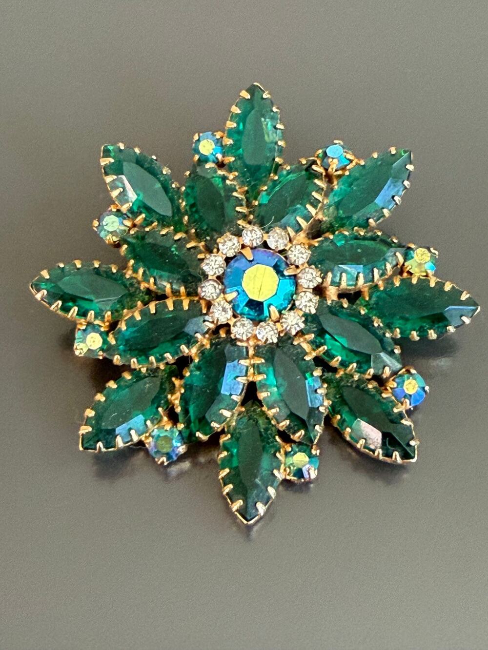 Vintage Mid Century Green Navette Rhinestone Brooch Starburst Floral Gold Pin AB